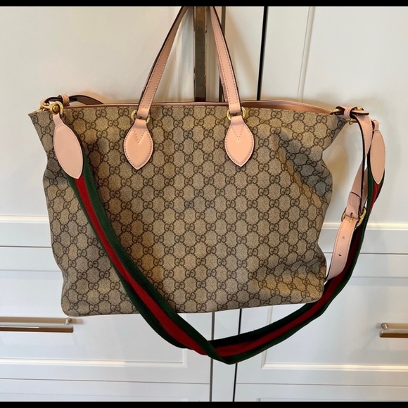 GUCCI RARE Monogram GG Supreme Diaper Tote Bag & Changing Mat - Picture 5 of 12